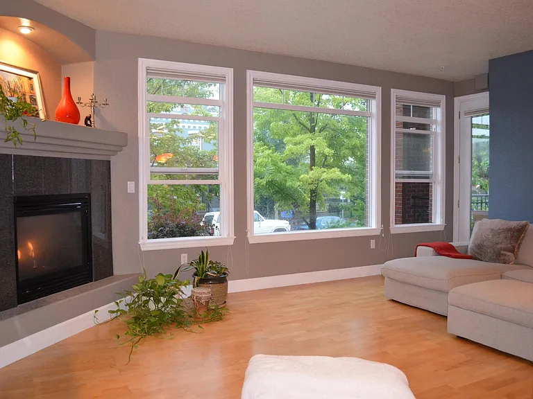 1735 N Ogden St #101 — Photo 11