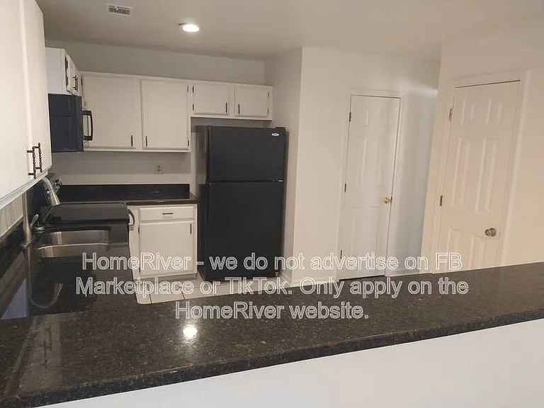 5261 Afton Way SE — Photo 12