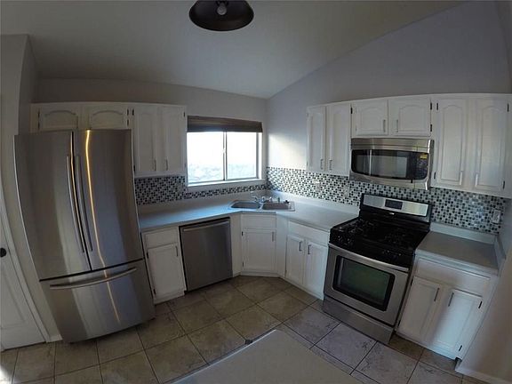 3rd image of 12432 Tierra Serena Dr