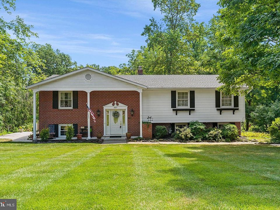 1st image of 2607 Palmyra Dr