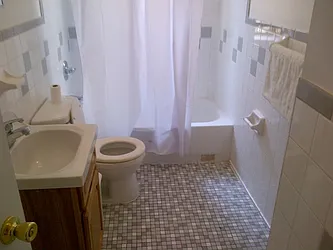 Rented by Elinor Taasa, LREB