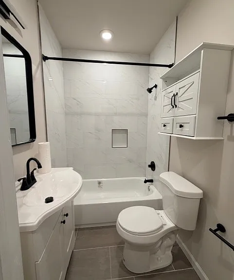 2410 Sharswood St #1 — Photo 7