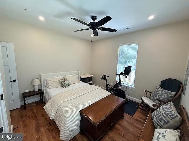 2nd image of 23198 Esperanza Dr