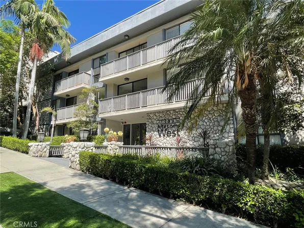 1134 Alta Loma Rd APT 103, West Hollywood, CA 90069