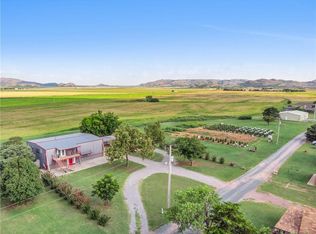 14510 N 2078th Pl, Lone Wolf, OK 73655