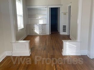 2942 W Belden Ave #1, Chicago, IL 60647