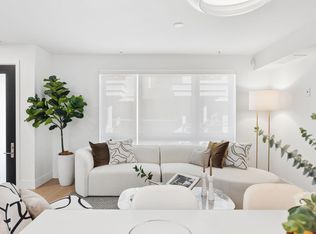 578 W 24th Ave #222, Vancouver, BC