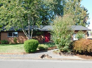 8965 SW Pinebrook St, Tigard, OR 97224
