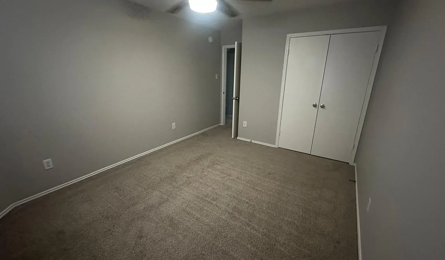 Dawnridge Dr, Houston — Photo 3