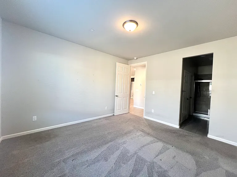 645 Wood Crest Ave — Photo 14
