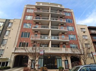 508 W Melrose St APT 2A, Chicago, IL