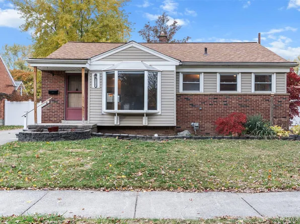 2115 E Hudson Ave, Royal Oak, MI 48067