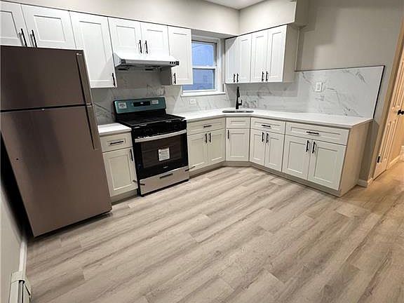 5th image of 2963 Ocean Pkwy Unit 1-F