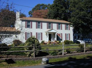 6912 Ridgeway Dr, Springfield, VA 22150