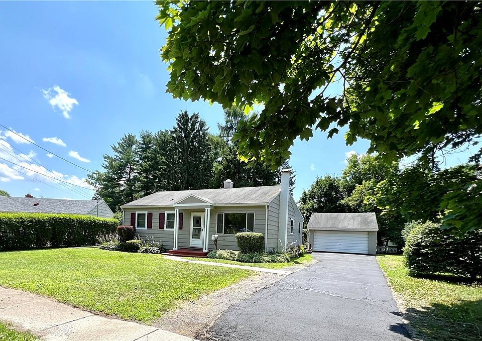 1st image of 103 Myers Dr
