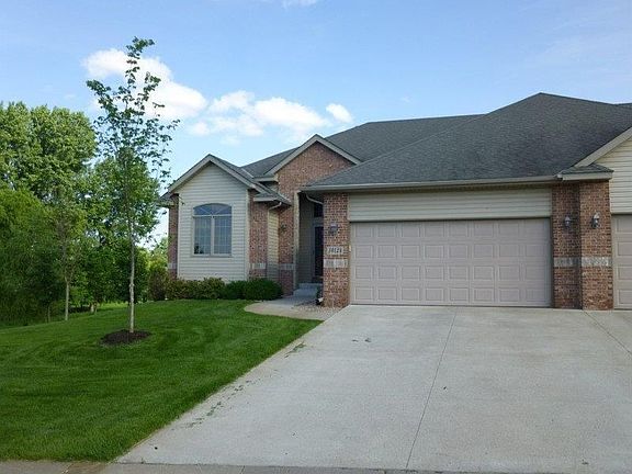 2nd image of 10124 Chestnut Cir N