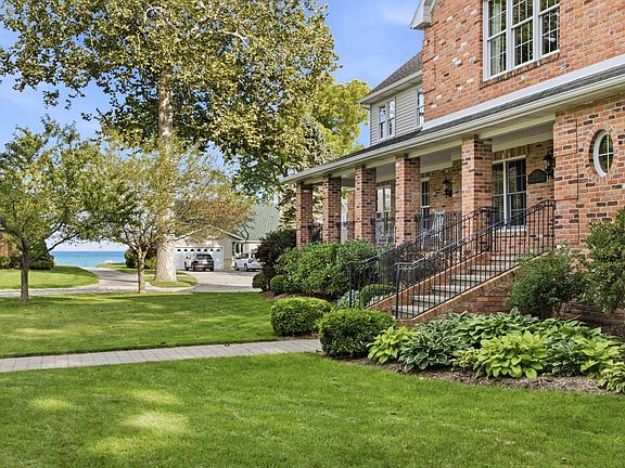 2nd image of 2983 Sandy Oaks Ln