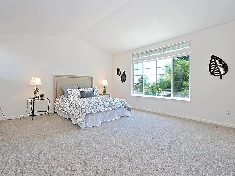 4728 Blackburn Peak Ct — Photo 13