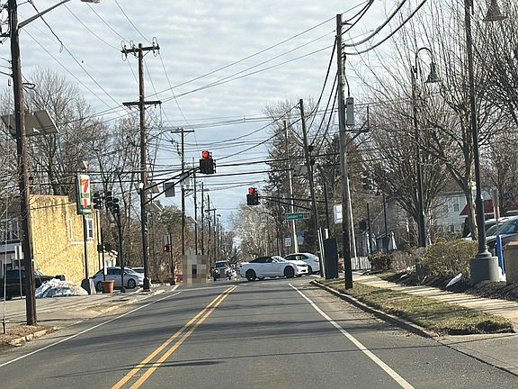 4th image of 9 N Lenola Rd