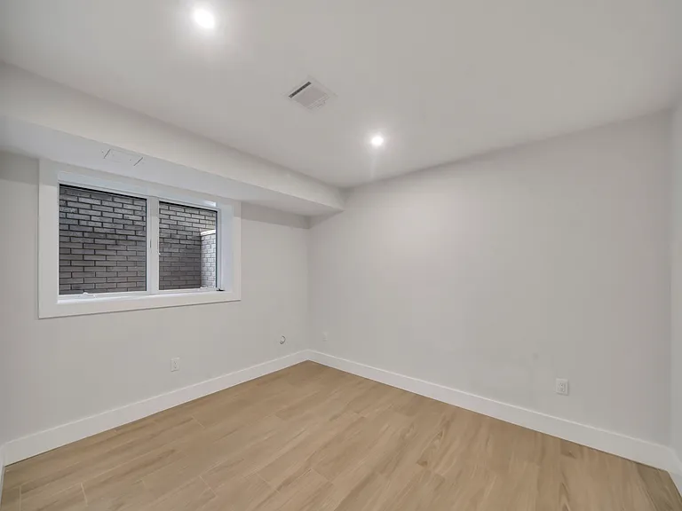 530 Roff Ave #A — Photo 25
