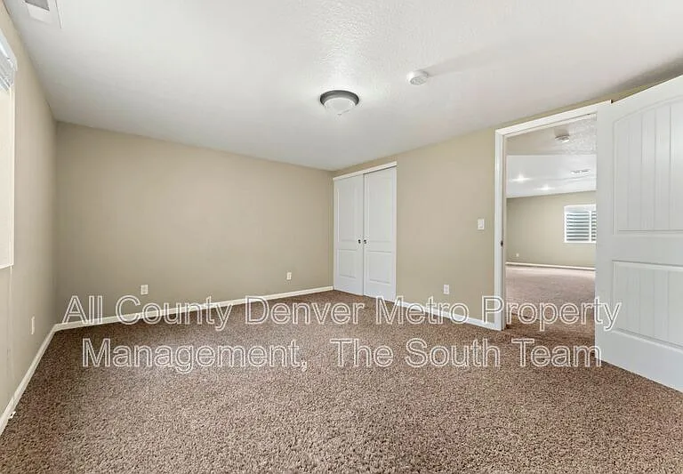7680 Elk Ct — Photo 28