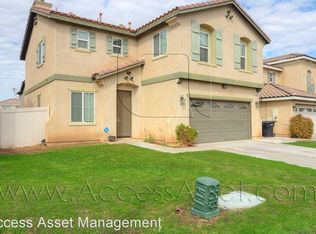 1049 Sandgrouse Ln, Perris, CA 92571
