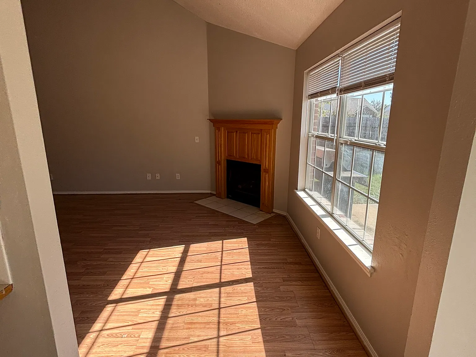 1901 Southwest Spruce Road - 1 — Photo 4