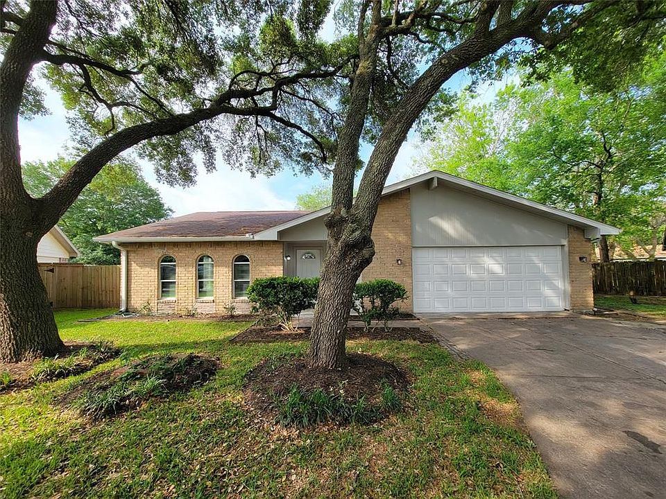 1st image of 2231 Mustang Springs Dr