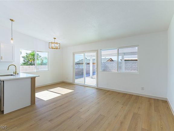 5th image of 6760 Fallona Ave