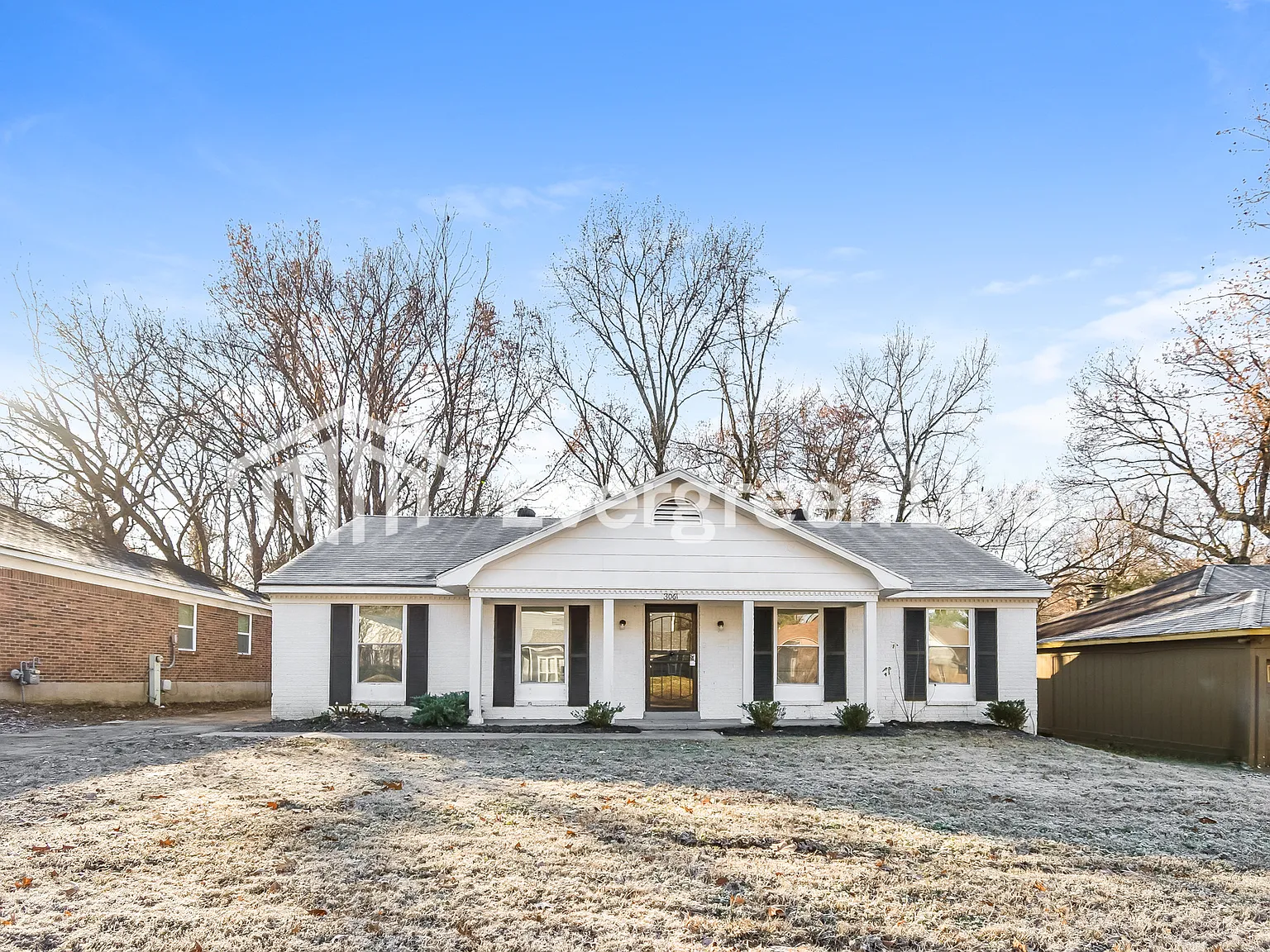 3 bed, 2.0 bath, 1422 sqft, $1,245 — Photo 1
