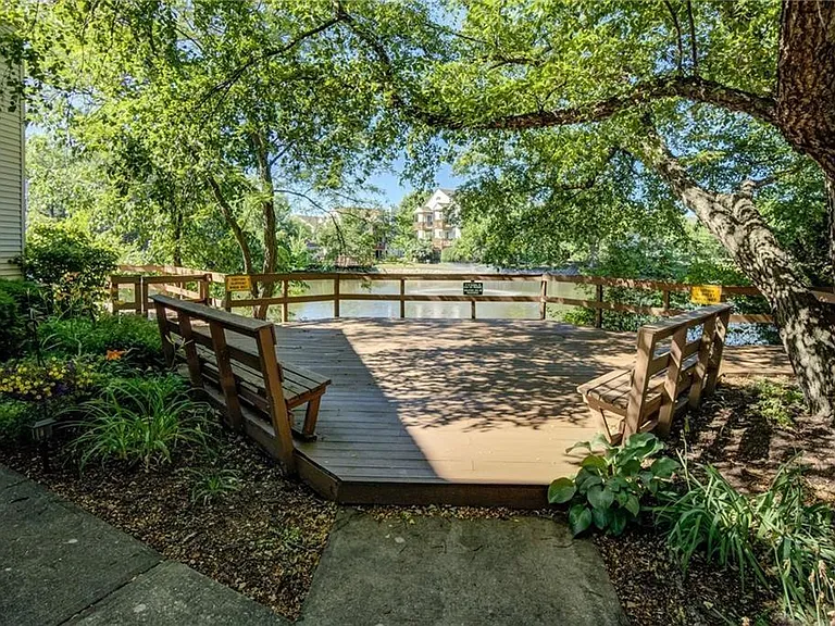 1420 Cedarwood Dr — Photo 24