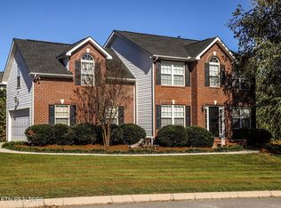 5310 Holly Ridge Ln, Knoxville, TN 37931