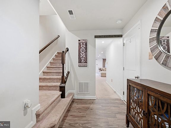 4th image of 104 Nathan Dr