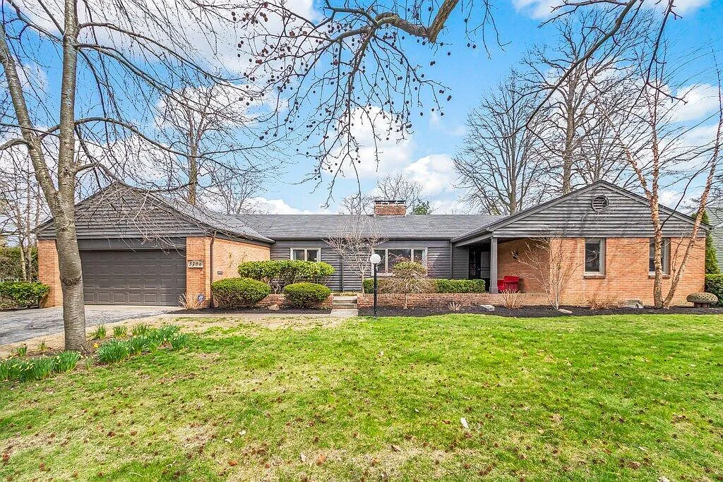 3894 Woodbridge Rd photo 1
