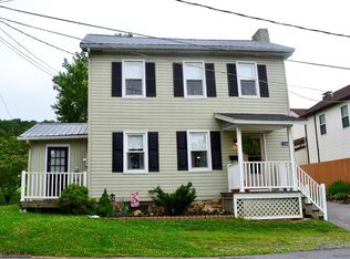 128 Grant St, Bedford, PA 15522