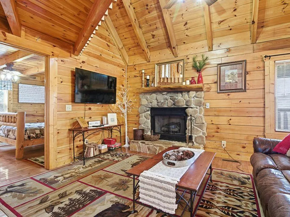2331 Waterfall Way #ID1419383P