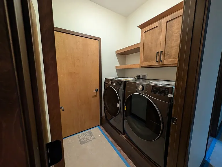 Laundry Room with washer and Dryer