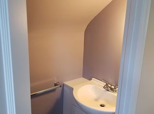 1890 Poplar Rd, York, PA 17315