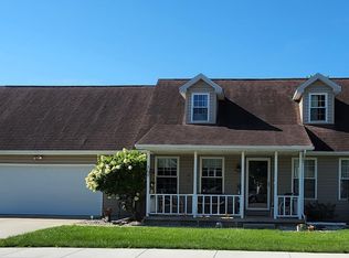 305 W 5th St, Brookston, IN 47923