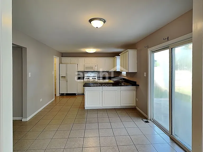 5301 Meadowbrook St — Photo 5