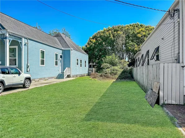 1727 Spain St, New Orleans, LA 70117