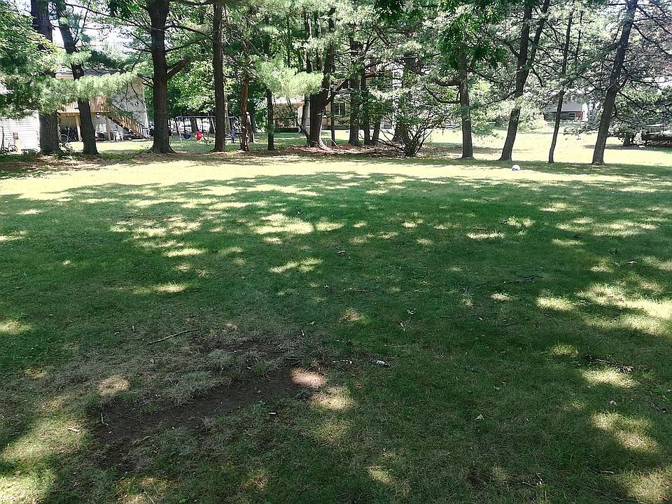 2nd image of 92 Southgate Dr