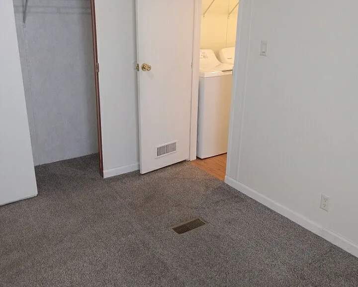 945 N Auburn Ave #43 — Photo 9