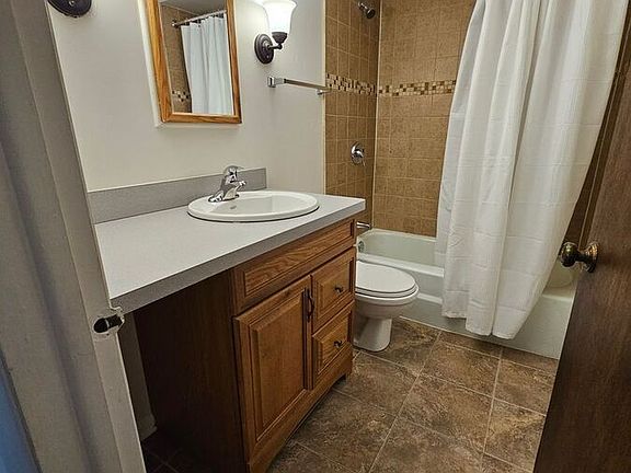 5th image of 5610 6th Ave #1C