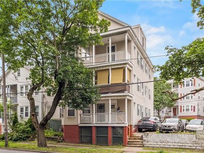 33-35 Raymond St, Providence, RI, 02908