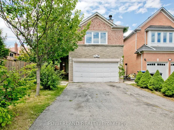 2441 Strathmore Cres, Mississauga, ON L5M 5K2