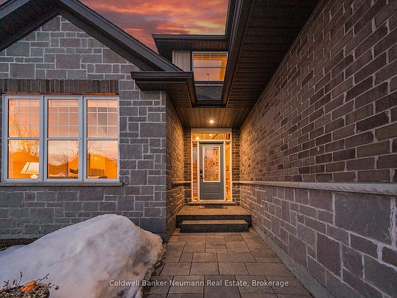 2nd image of 46 Clegg Rd