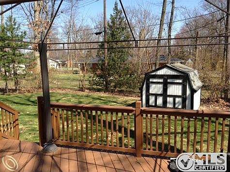 Kimber BackYard1.jpg
