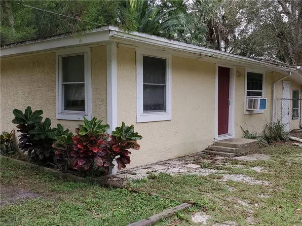 1317 Venetia St, Nokomis, FL 34275