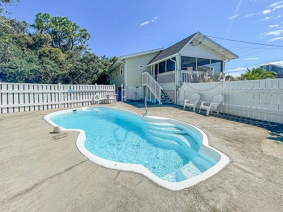 2nd image of 441 E Gulf Beach Dr
